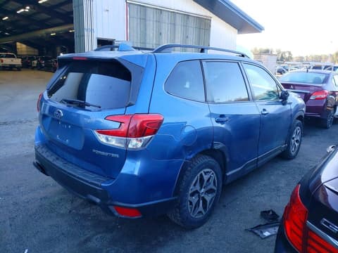 2020 Subaru Forester, VIN JF2SKAJC4LH517441. Фото 3 з 6 з аукціону Copart. Каталог авто зі США OpenDataCar.