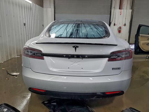 2016 Tesla Model S, VIN 5YJSA1E40GF171768. Фото 6 з 6 з аукціону Copart. Каталог авто зі США OpenDataCar.