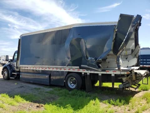 2023 Peterbilt 536, VIN 2NPKH26X4PM821741. Фото 2 з 6 з аукціону Copart. Каталог авто зі США OpenDataCar.