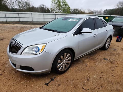 2015 Buick Verano, VIN 1G4PP5SK0F4200444. Фото 1 з 6 з аукціону Copart. Каталог авто зі США OpenDataCar.
