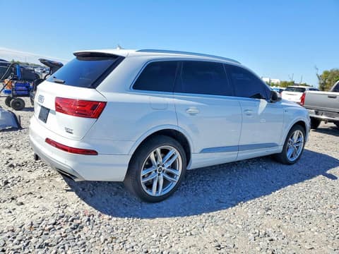 2018 Audi Q7, VIN WA1VAAF7XJD045612. Фото 3 з 6 з аукціону Copart. Каталог авто зі США OpenDataCar.