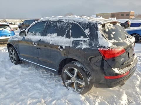 2014 Audi Q5, VIN WA1LFAFPXEA069232. Фото 2 з 6 з аукціону Copart. Каталог авто зі США OpenDataCar.