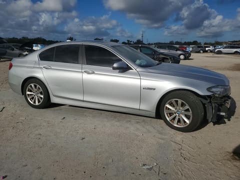 2014 Bmw motorrad 528, VIN WBA5A5C57ED502654. Фото 4 з 6 з аукціону Copart. Каталог авто зі США OpenDataCar.