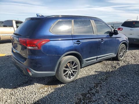 2020 Mitsubishi Outlander, VIN JA4AZ3A34LZ043044. Фото 3 з 6 з аукціону Copart. Каталог авто зі США OpenDataCar.