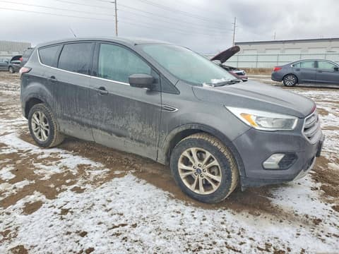 2017 Ford Escape, VIN 1FMCU9GD0HUB80837. Фото 4 з 6 з аукціону Copart. Каталог авто зі США OpenDataCar.