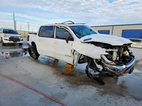 2023 Ram 1500, VIN 1C6SRFJT3PN609663. Фото 4 з 6 з аукціону Copart. Каталог авто зі США OpenDataCar.