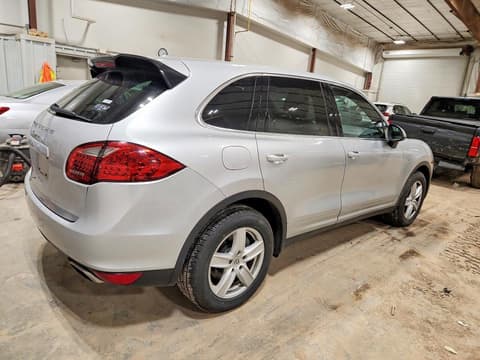 2012 Porsche Cayenne, VIN WP1AA2A26CLA08974. Фото 3 з 6 з аукціону Copart. Каталог авто зі США OpenDataCar.
