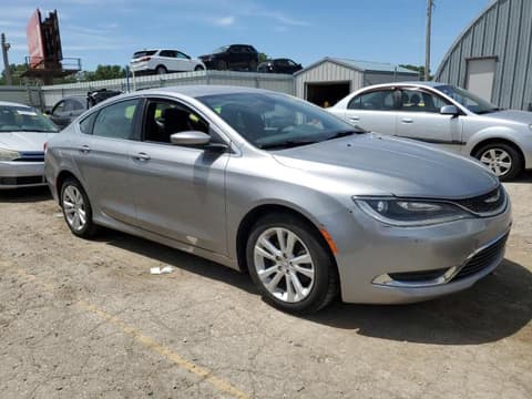 2015 Chrysler 200, VIN 1C3CCCAB4FN745128. Фото 4 з 6 з аукціону Copart. Каталог авто зі США OpenDataCar.