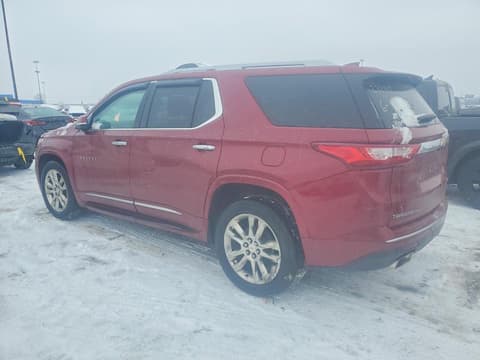 2018 Chevrolet Traverse, VIN 1GNEVKKW4JJ232902. Фото 2 з 6 з аукціону Copart. Каталог авто зі США OpenDataCar.