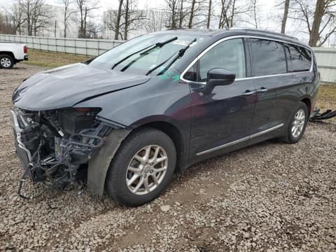 2020 Chrysler Pacifica, VIN 2C4RC1BGXLR129520. Фото 1 з 6 з аукціону Copart. Каталог авто зі США OpenDataCar.
