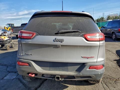2015 Jeep Cherokee, VIN 1C4PJMBSXFW501646. Фото 6 з 6 з аукціону Copart. Каталог авто зі США OpenDataCar.