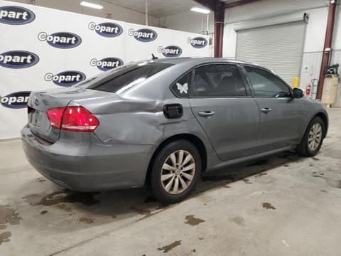 2013 Volkswagen Passat, VIN 1VWAP7A30DC075767. Фото 3 з 6 з аукціону Copart. Каталог авто зі США OpenDataCar.
