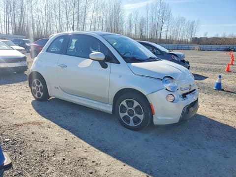 2015 Fiat 500, VIN 3C3CFFGE0FT756525. Фото 4 з 6 з аукціону Copart. Каталог авто зі США OpenDataCar.