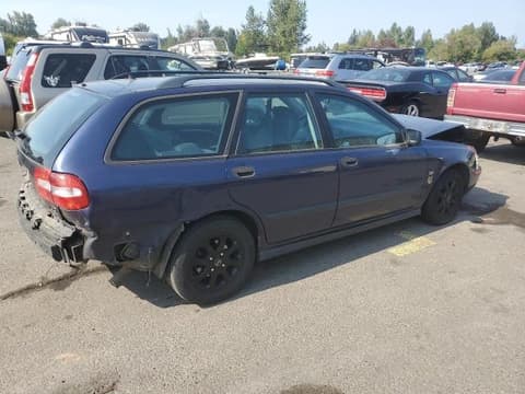 2002 Volvo V40, VIN YV1VW29562F822973. Zdjęcie 3 z 6 z aukcji Copart. Katalog aut z USA OpenDataCar.