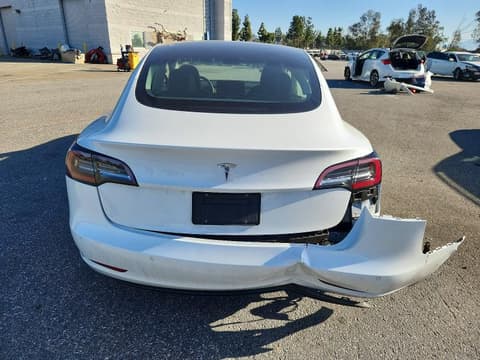 2022 Tesla Model 3, VIN 5YJ3E1EA8NF299235. Фото 6 з 6 з аукціону Copart. Каталог авто зі США OpenDataCar.