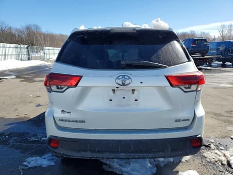 2018 Toyota Highlander, VIN 5TDJZRFHXJS547593. Фото 6 з 6 з аукціону Copart. Каталог авто зі США OpenDataCar.