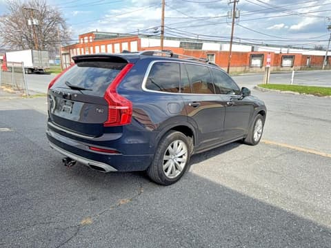 2016 Volvo XC90, VIN YV4A22PK2G1090674. Фото 4 з 6 з аукціону Copart. Каталог авто зі США OpenDataCar.