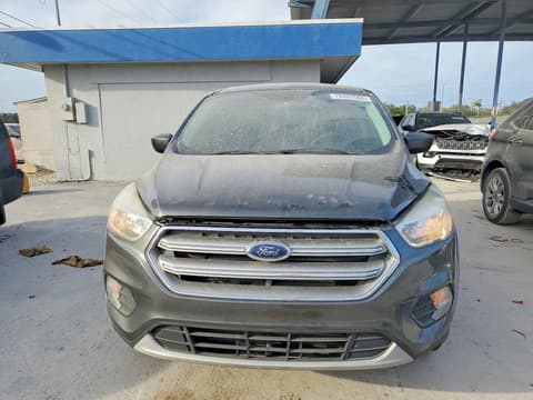 2017 Ford Escape, VIN 1FMCU9GD4HUE24473. Фото 5 з 6 з аукціону Copart. Каталог авто зі США OpenDataCar.