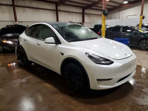 2022 Tesla Model Y, VIN 7SAYGDEE4NF330360. Фото 4 з 6 з аукціону Copart. Каталог авто зі США OpenDataCar.
