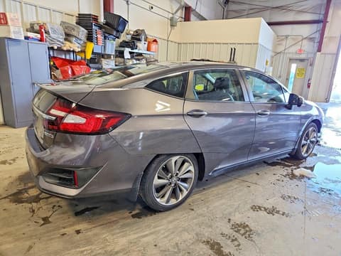2018 Honda Clarity, VIN JHMZC5F15JC005205. Photo 3 of 6 from Copart auction. OpenDataCar US salvage catalog.