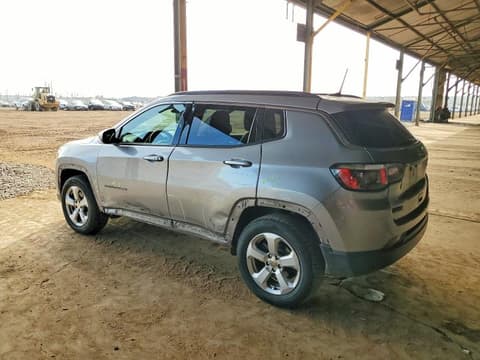 2018 Jeep Compass, VIN 3C4NJCBB4JT267990. Фото 2 з 6 з аукціону Copart. Каталог авто зі США OpenDataCar.