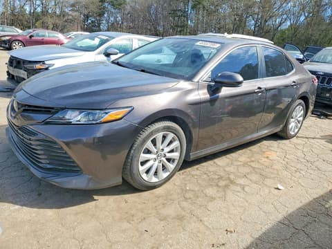 2019 Toyota Camry, VIN 4T1B11HK1KU846081. Zdjęcie 1 z 6 z aukcji Copart. Katalog aut z USA OpenDataCar.