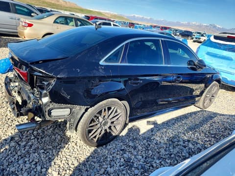 2018 Audi A3, VIN WAUJ8GFF4J1082423. Фото 3 з 6 з аукціону Copart. Каталог авто зі США OpenDataCar.