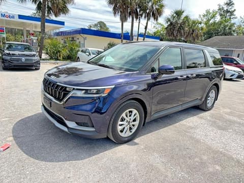 2023 Kia Carnival, VIN KNDNB4H37P6215209. Фото 2 з 6 з аукціону Copart. Каталог авто зі США OpenDataCar.