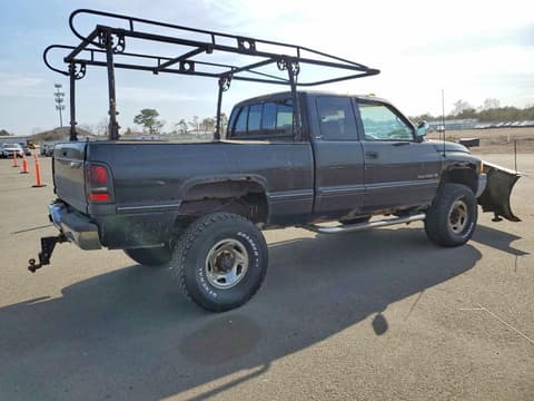 1997 Dodge Ram 2500, VIN 3B7KF23Z6VM515084. Фото 3 из 6 с аукциона Copart. Каталог авто из США OpenDataCar.
