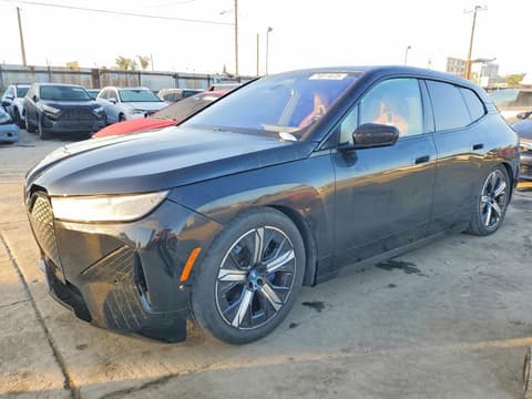 2022 Bmw iX, VIN WB523CF07NCJ69751. Фото 1 из 6 с аукциона Copart. Каталог авто из США OpenDataCar.