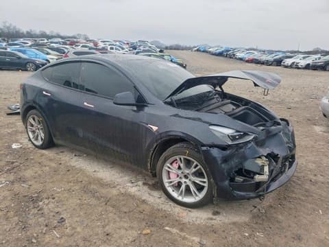 2024 Tesla Model Y, VIN 7SAYGAEE8RF050039. Фото 4 з 6 з аукціону Copart. Каталог авто зі США OpenDataCar.
