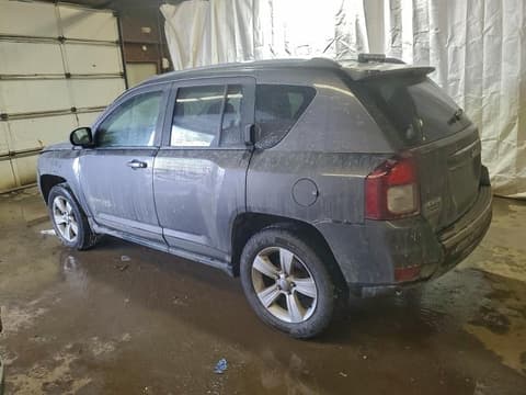 2015 Jeep Compass, VIN 1C4NJDEBXFD396203. Фото 2 з 6 з аукціону Copart. Каталог авто зі США OpenDataCar.
