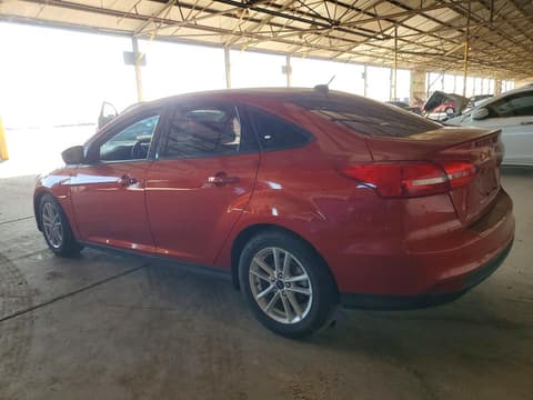 2018 Ford Focus, VIN 1FADP3FE3JL244782. Фото 2 з 6 з аукціону Copart. Каталог авто зі США OpenDataCar.