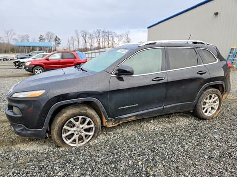 2018 Jeep Cherokee, VIN 1C4PJMCB6JD523193. Фото 1 из 6 с аукциона Copart. Каталог авто из США OpenDataCar.