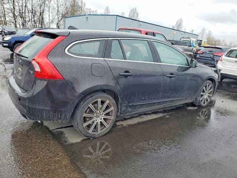 2015 Volvo V60, VIN YV140MEM6F1265863. Фото 3 из 6 с аукциона Copart. Каталог авто из США OpenDataCar.