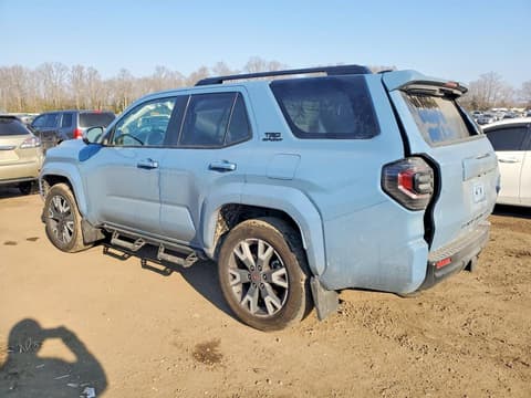 2025 Toyota 4Runner, VIN JTEVA5BR8S5029744. Фото 2 з 6 з аукціону Copart. Каталог авто зі США OpenDataCar.