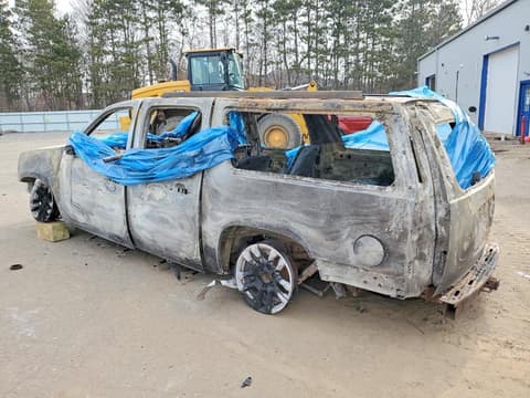 2013 Gmc Yukon XL, VIN 1GKS2MEF6DR193784. Фото 2 з 6 з аукціону Copart. Каталог авто зі США OpenDataCar.