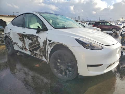 2024 Tesla Model Y, VIN 7SAYGDEE4RA250334. Фото 4 з 6 з аукціону Copart. Каталог авто зі США OpenDataCar.
