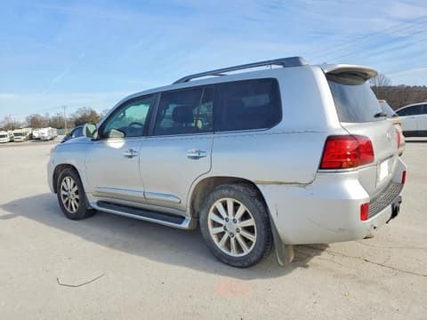 2011 Lexus LX 570, VIN JTJHY7AX1B4061219. Фото 2 з 6 з аукціону Copart. Каталог авто зі США OpenDataCar.