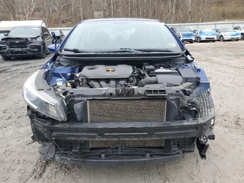 2017 Kia Forte, VIN 3KPFK4A7XHE063939. Zdjęcie 5 z 6 z aukcji Copart. Katalog aut z USA OpenDataCar.