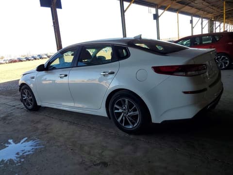 2019 Kia Optima, VIN 5XXGT4L34KG285158. Фото 2 из 6 с аукциона Copart. Каталог авто из США OpenDataCar.