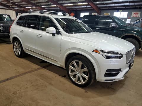 2017 Volvo XC90, VIN YV4BC0PL5H1126776. Фото 4 з 6 з аукціону Copart. Каталог авто зі США OpenDataCar.