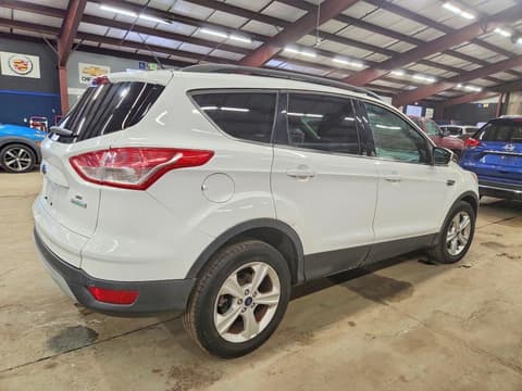 2015 Ford Escape, VIN 1FMCU9G91FUB82749. Фото 3 з 6 з аукціону Copart. Каталог авто зі США OpenDataCar.