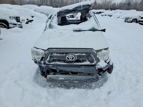 2014 Toyota Tacoma, VIN 5TFTX4CN5EX042136. Фото 5 з 6 з аукціону Copart. Каталог авто зі США OpenDataCar.
