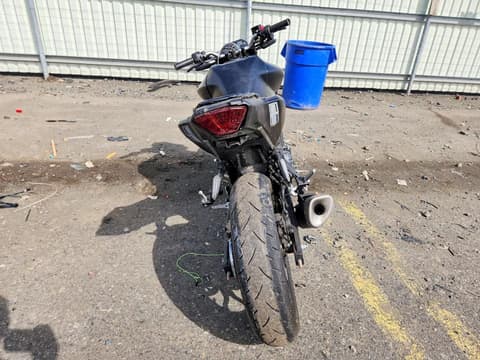 2025 Yamaha MTN320, VIN MH3RH28E8SK002292. Фото 4 з 6 з аукціону Copart. Каталог авто зі США OpenDataCar.