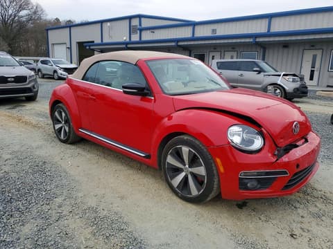 2013 Volkswagen Beetle, VIN 3VW7T7AT8DM829972. Фото 4 з 6 з аукціону Copart. Каталог авто зі США OpenDataCar.