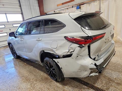 2025 Toyota Highlander, VIN 5TDKDRBH4SS577635. Фото 2 з 6 з аукціону Copart. Каталог авто зі США OpenDataCar.