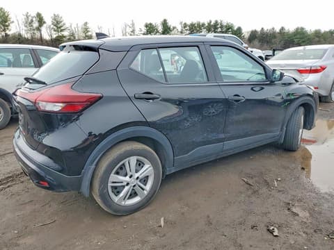 2023 Nissan Kicks, VIN 3N1CP5BV8PL470548. Фото 3 з 6 з аукціону Copart. Каталог авто зі США OpenDataCar.