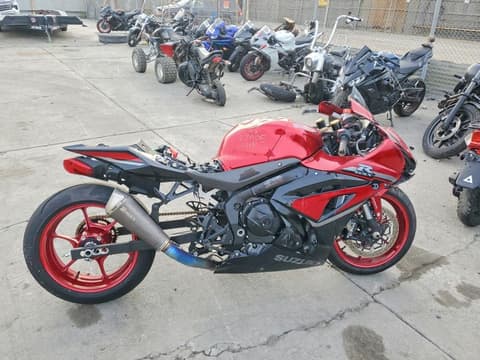 2025 Suzuki GSX-R1000, VIN JS1DM11F0S7100036. Фото 1 з 6 з аукціону Copart. Каталог авто зі США OpenDataCar.