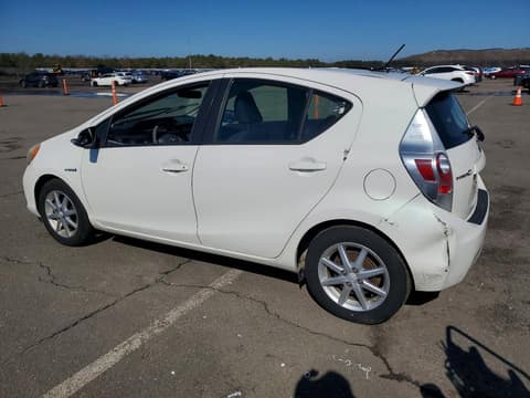 2014 Toyota Prius C, VIN JTDKDTB39E1559179. Фото 2 з 6 з аукціону Copart. Каталог авто зі США OpenDataCar.